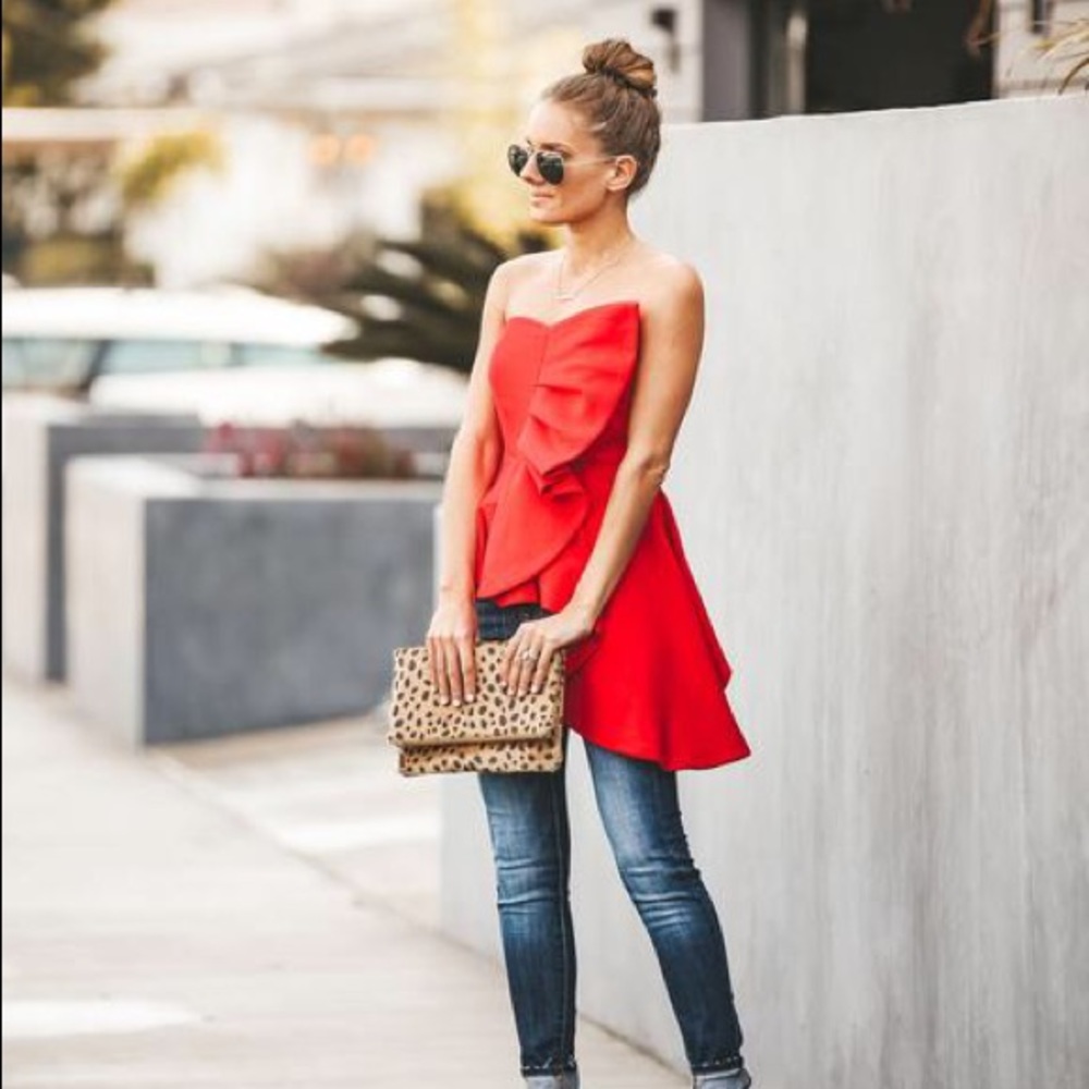 Strapless Statement Top In Red - Picture 8 of 8